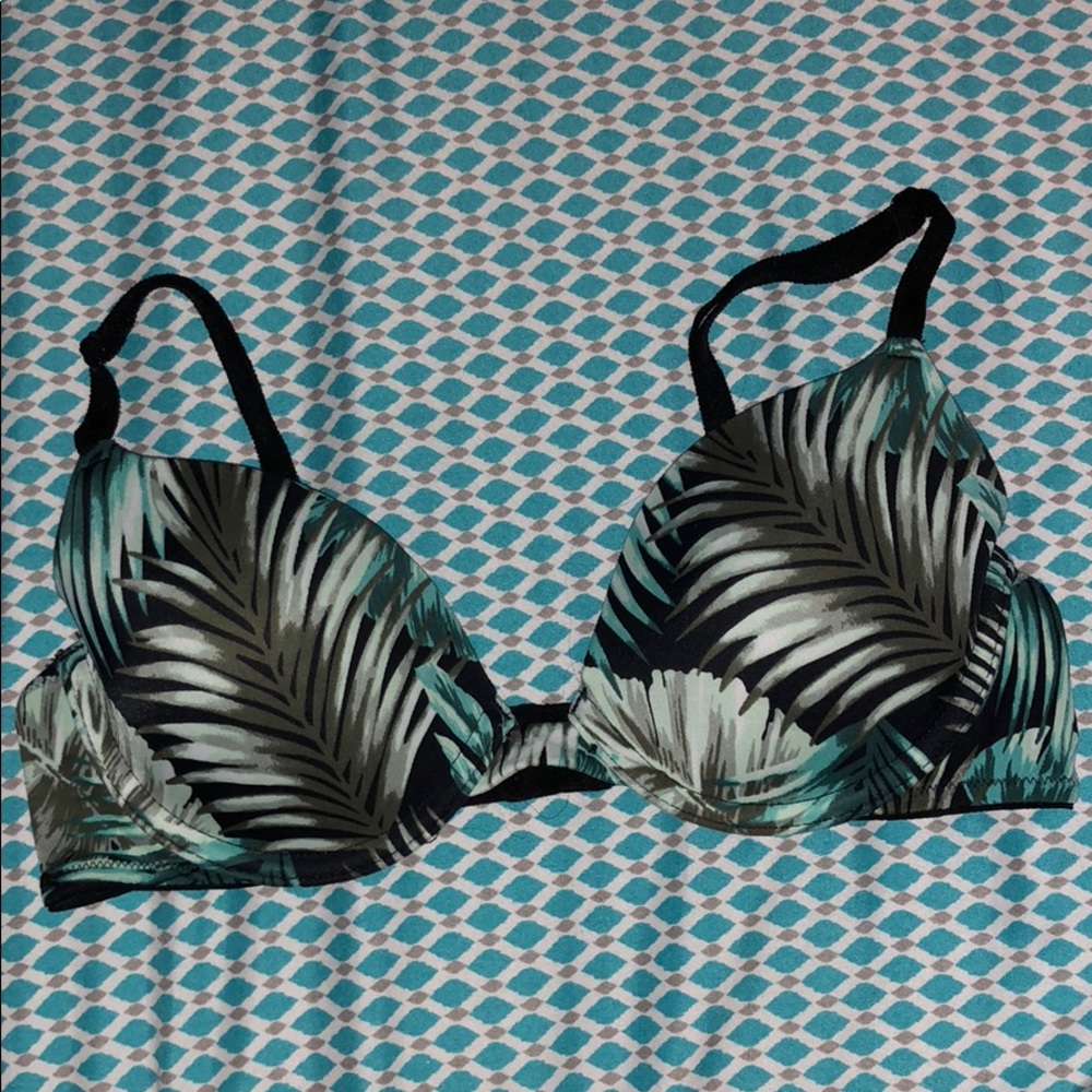 VS PINK 34A bra